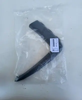 BMW i3 Front bumper lip 7462300