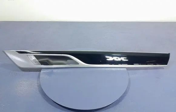 BMW 7 G11 G12 Side skirt rear trim 8077756