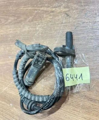 BMW 5 F10 F11 ABS brake wheel speed sensor 6775863