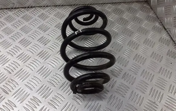 Volkswagen PASSAT B5.5 Rear coil spring BRAK