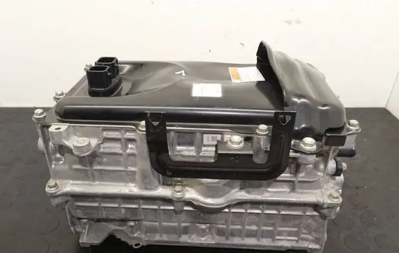 Toyota Yaris XP210 Voltage converter inverter G9200K0010 1561000331