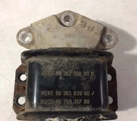 Citroen Berlingo Engine mount bracket 9636270080 9676819780 9636583980