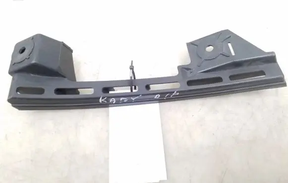 Volkswagen Caddy Front bumper mounting bracket 1T0807890B