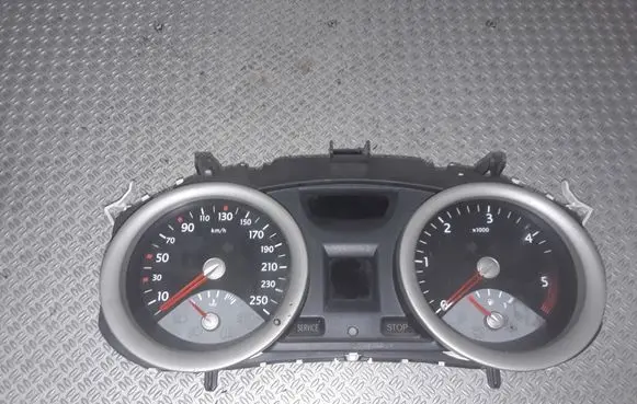 Renault Megane II Speedometer (instrument cluster) 8200399700B