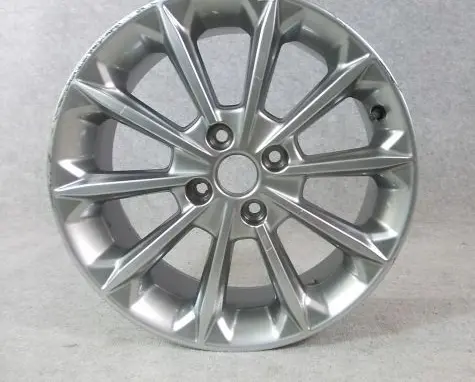 Ford Fiesta R17 alloy rim 