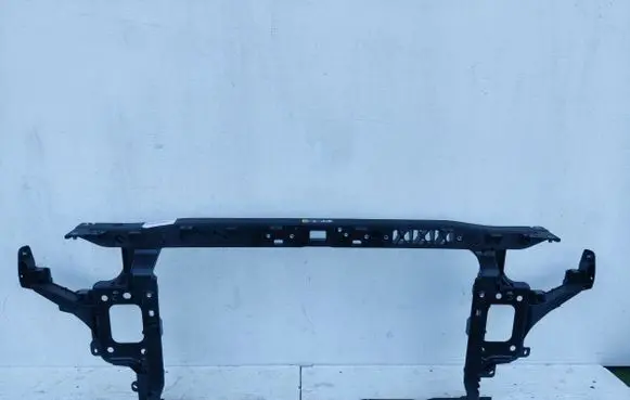 Hyundai i30 Radiator support slam panel 64101G4120