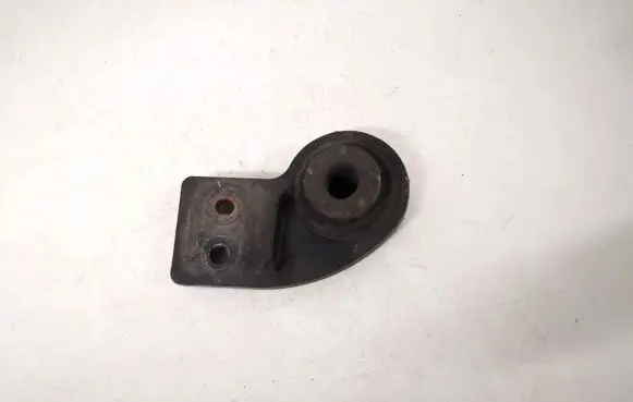 Hyundai ix 55 Radiator mount bracket