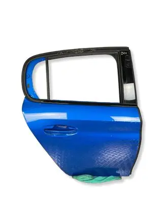 Peugeot 208 II Rear door 