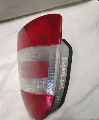 Rear/tail lights