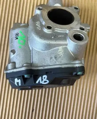 Mercedes-Benz CLA C117 X117 W117 EGR valve A6511400860 A2C168906001