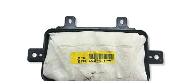 KIA Sportage Passenger airbag 845303U000 XK3091810178