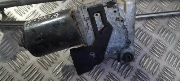 Opel Astra F Wiper motor 90341903