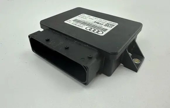 Audi A6 C7 Hand brake control module 4H0907801A