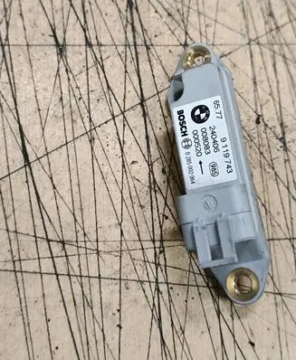BMW X5 E53 Airbag deployment crash/impact sensor 65779119743 9119743