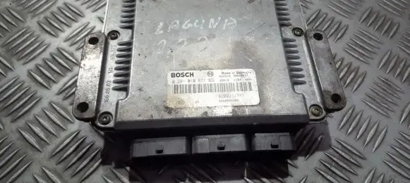 Renault Laguna II Engine control unit/module 0281010637