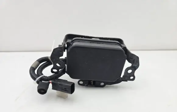 Lexus CT 200H Distronic sensor radar 8821048070 763200033923 D2300007632