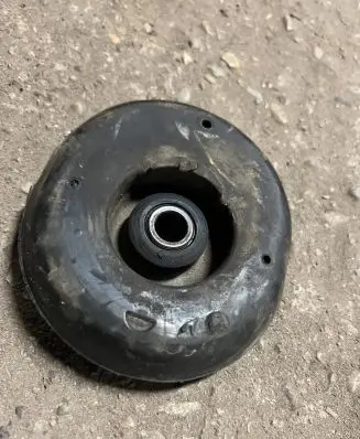 Peugeot 207 Coil spring mount 
