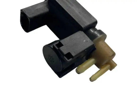 Volvo V60 Turbo solenoid valve 31339808 70466400 151113