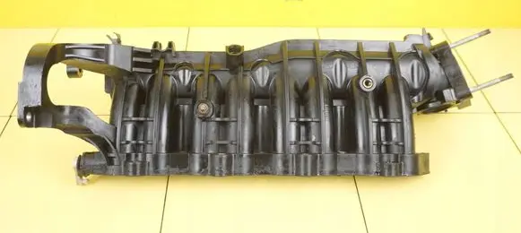 Hyundai i40 Intake manifold SSACY 28SP32