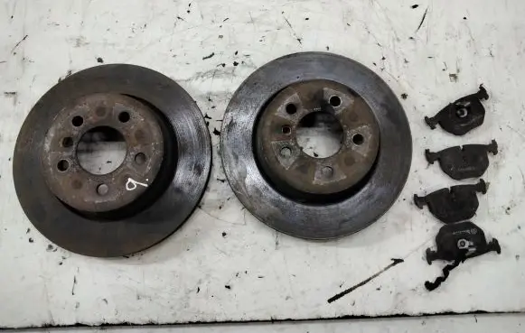 BMW X3 E83 Rear brake disc