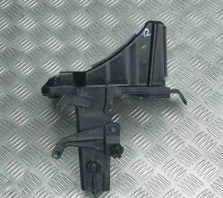 Toyota Yaris Battery box tray 