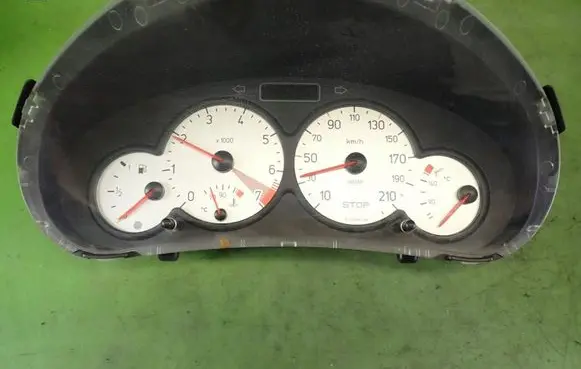 Peugeot 206 Speedometer (instrument cluster) 9651740580