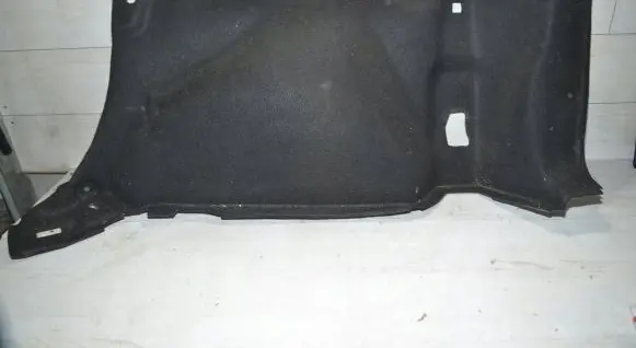 Trunk/boot side trim panel