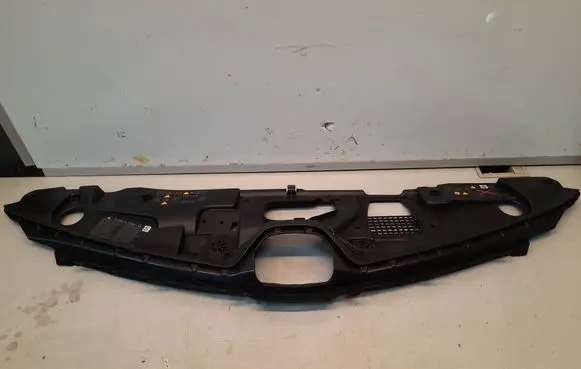 Renault Clio V Radiator trim 620320844R 109544