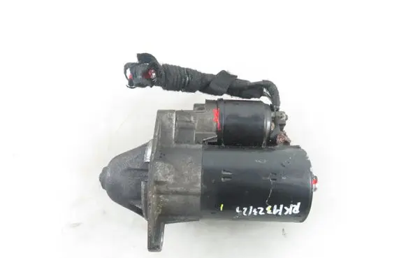 Opel Astra H Starter motor 0001107101