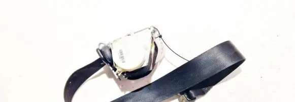 Rear seatbelt