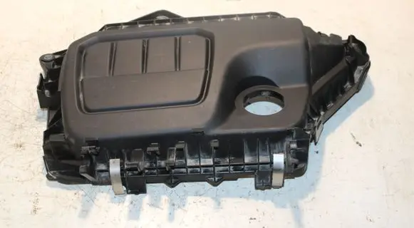 Nissan NV300 Engine cover (trim) 93452742