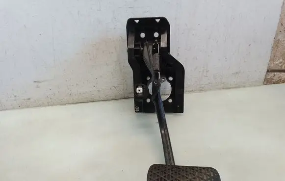 Brake pedal