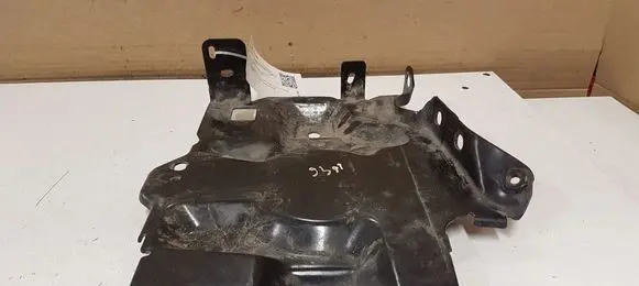 Peugeot 3008 I Battery tray 043WG