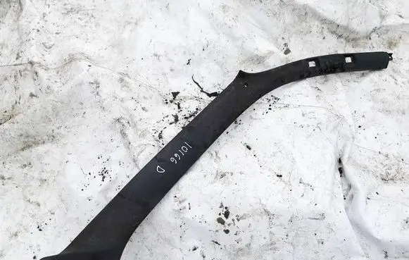 Volkswagen PASSAT B3 (C) pillar trim 357867234c