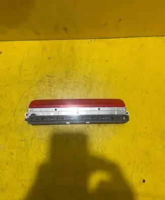 Fiat 500E Third/center stoplight