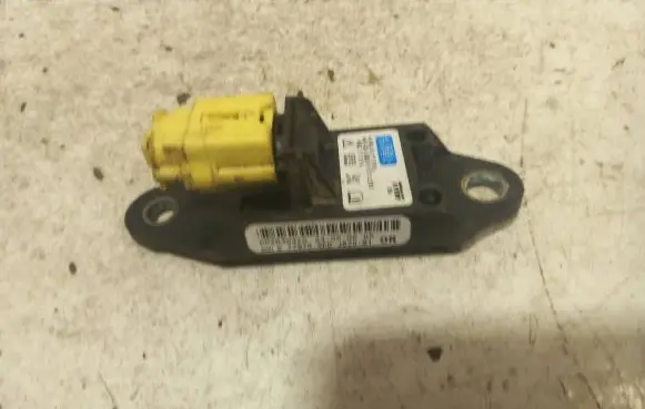Honda Accord Airbag deployment crash/impact sensor 77970SEDJ820M1 G0XR404ZQ