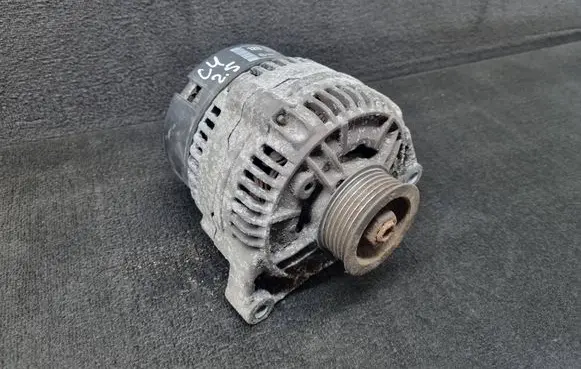 Audi A6 S6 C4 4A Generator/alternator 046903015F 0123510028