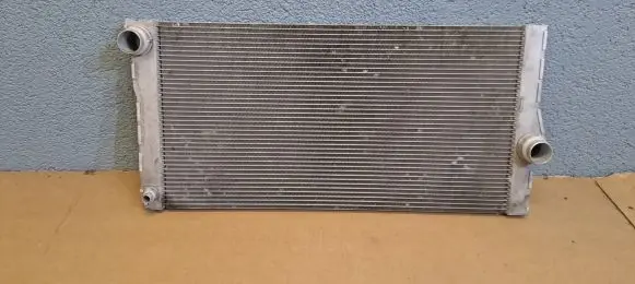 BMW 5 F10 F11 Coolant radiator