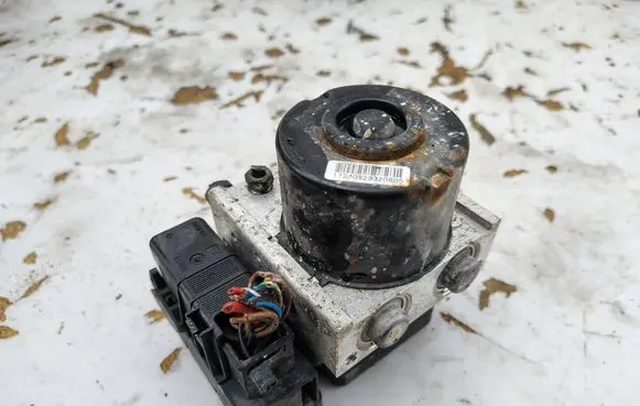 Ford Connect ABS Pump 6S432M110AA
