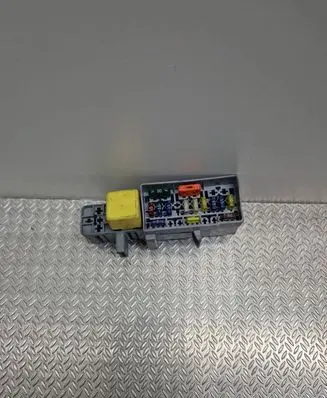 Renault Megane II Fuse box set 13251