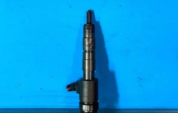 Ford Fiesta Fuel injector CV6Q9F593AA