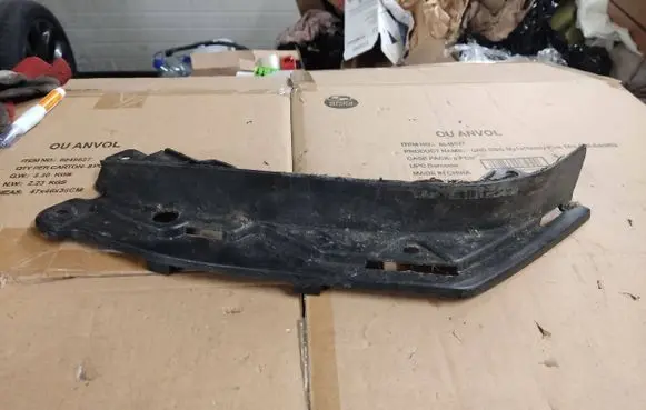 Honda Civic Front bumper splitter molding LF50-0021-100