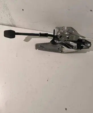 Ford Kuga I Brake pedal 3M512467CR 10272M03