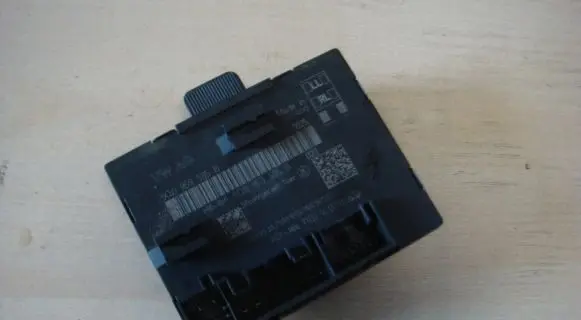Skoda Superb B8 (3V) Door control unit/module 5Q4959595B