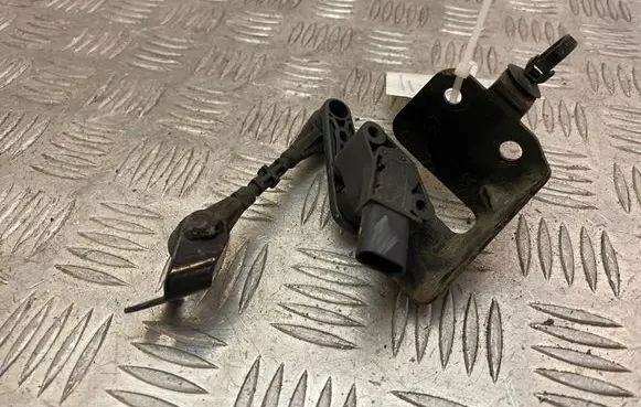 Rear air suspension level height sensor