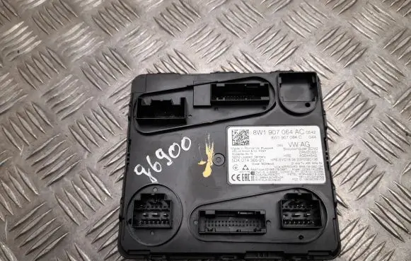 Audi A5 Comfort/convenience module 8W1907064AC