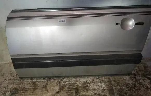Audi 100 200 5000 C3 Front door rudos