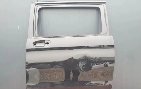 Mercedes-Benz V Class W447 Front door