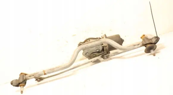 Renault Clio II Front wiper linkage and motor