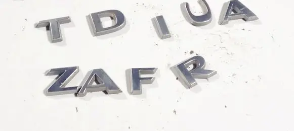 Opel Zafira B Manufacturer badge logo/emblem 